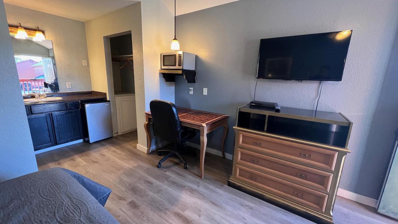 Texas Lodge Kenedy Eksteriør billede